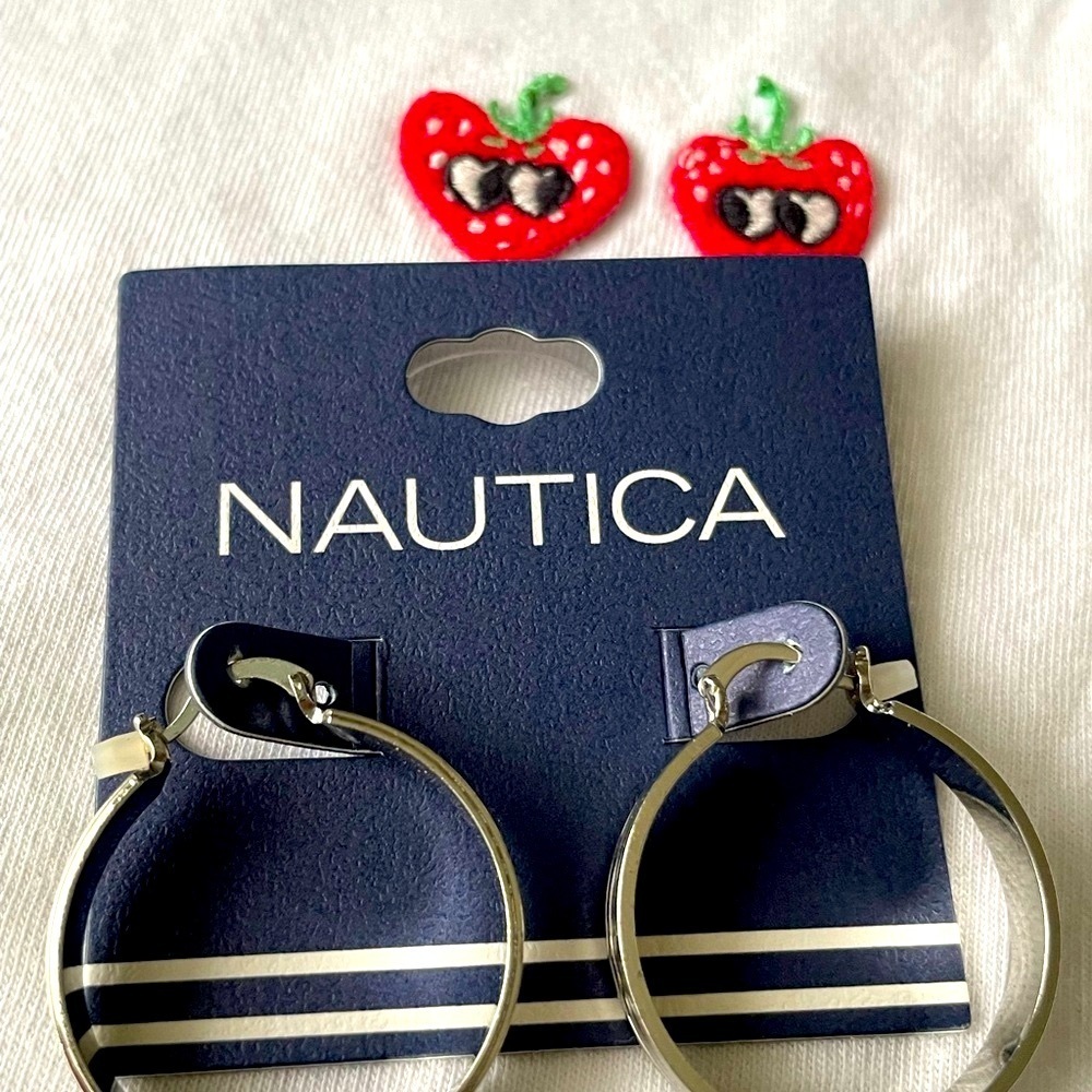 Earrings for women,Nautica Silver Hoop Earrings - Picture 4 of 5